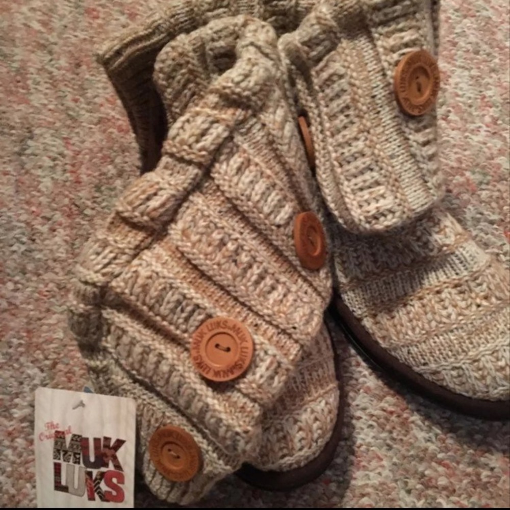 COPY - Muk Luks, New with tags